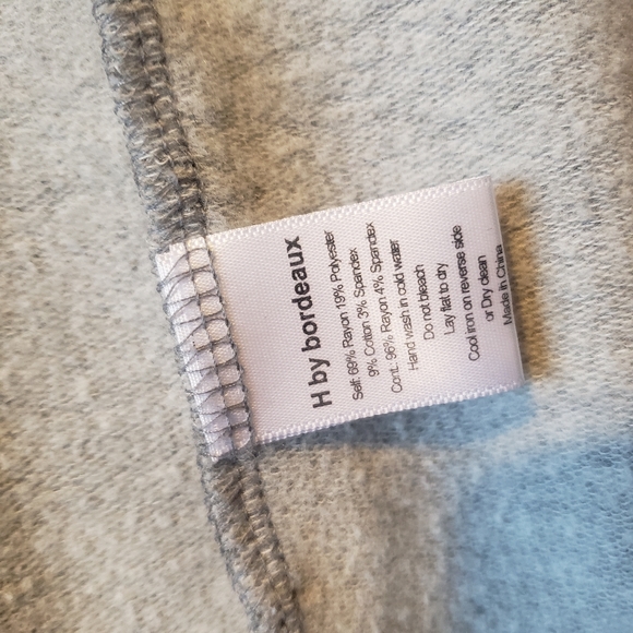 H by Bordeaux Gray Open Front Cardigan Medium - Picture 6 of 6